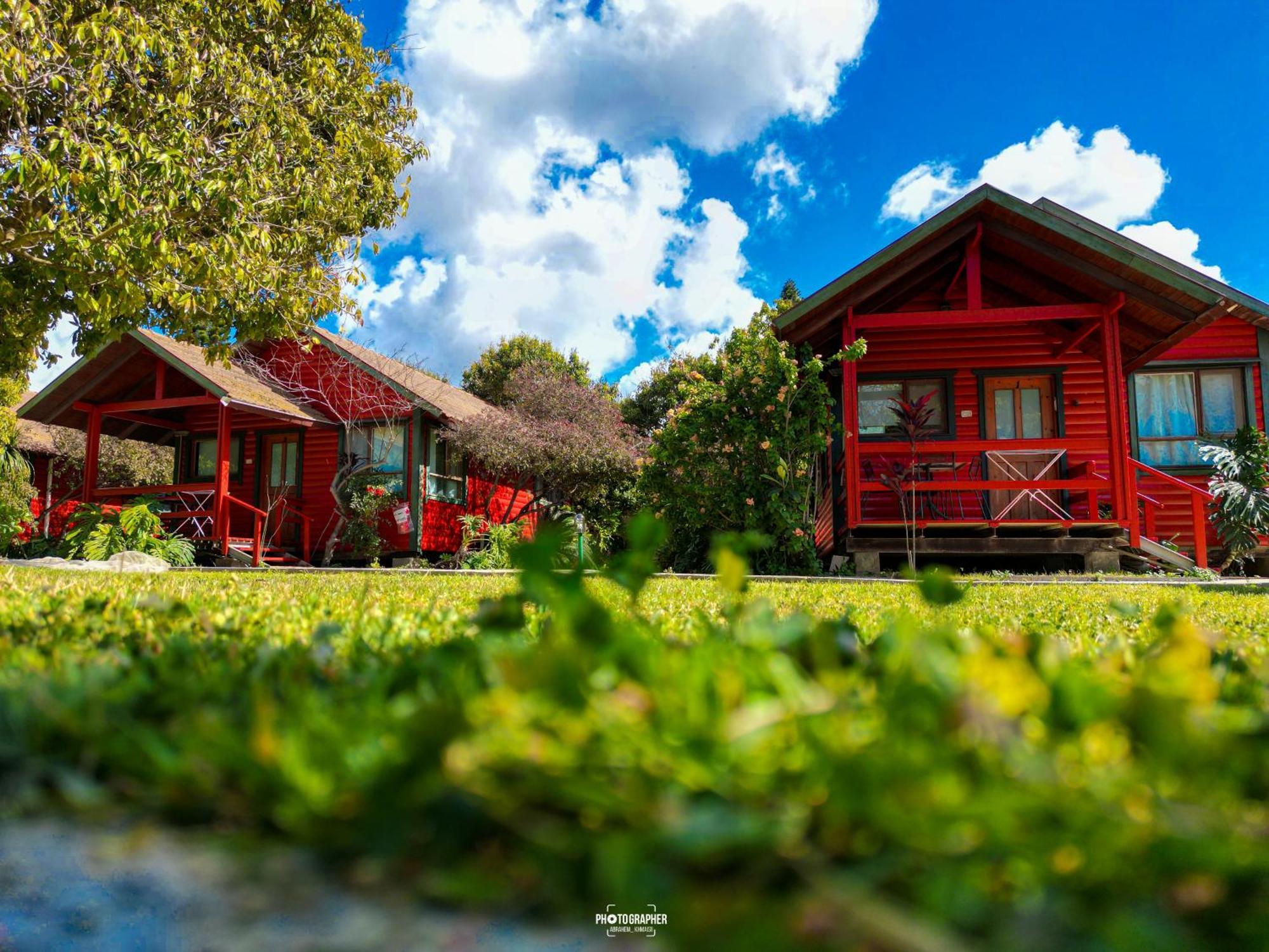 The Wooden Rose Cabins Bezet Eksteriør bilde